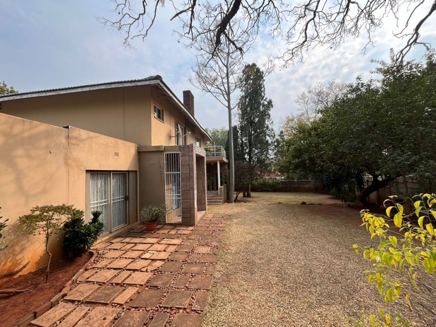 4 Bedroom Property for Sale in Protea Park North West